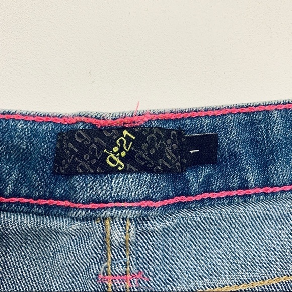 Forever 21 teen girls 14-16Y jean shorts - Picture 3 of 6